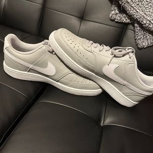 Nike Mens Court Visions